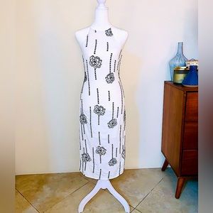 ASTR The Label High Neck Embroidered Floral Black and White Midi Dress Sz XS